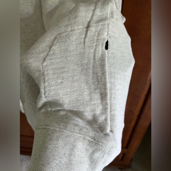 Alpine Design Crew Neck Sweater - Light Heather Gray - Men’s Medium (21) - Picture 4 of 8